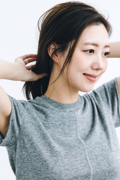 大きめクリップでざっくりお団子留め